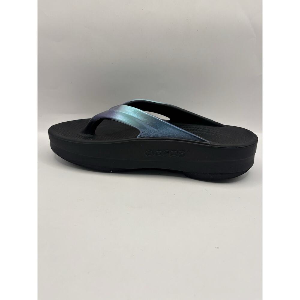 OOFOS OOmega Oolala Luxe Iridescent Blue Sandals Women Size 10 - Picture 6 of 9